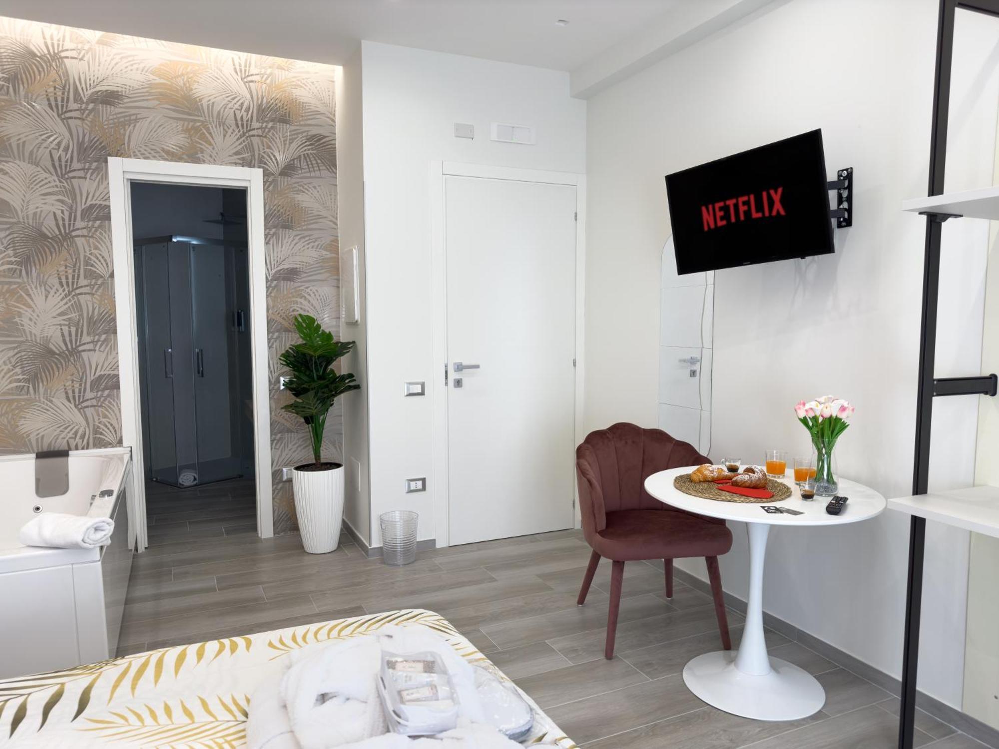 Al Civico3 Home & Suites サレルノ エクステリア 写真